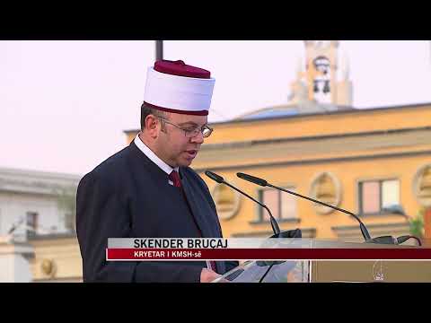 Kurban Bajrami, mijëra besimtarë falin namazin - News, Lajme - Vizion Plus