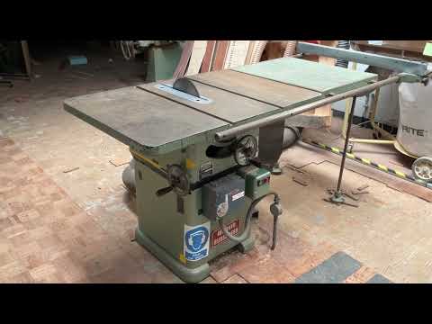 WADKIN BURSGREEN 3 PHASE TABLE SAW & TABLE - Image 2