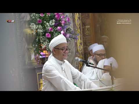 Haul Akbar Syeikh Abdul Qodir Al Jailani dan Syeikh Mama Agung Asnawi Caringin