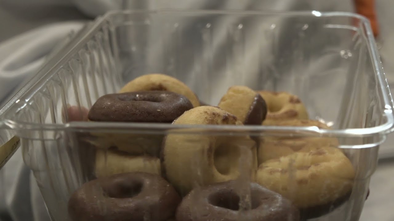 62 Calories! — Official Trailer