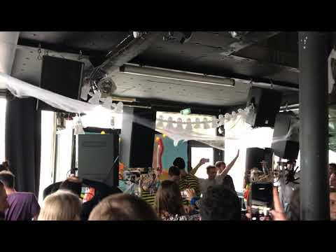 Hoser, Gauvain & Venard (Beau Mot Plage) @ Breakfast Club / Café Barge