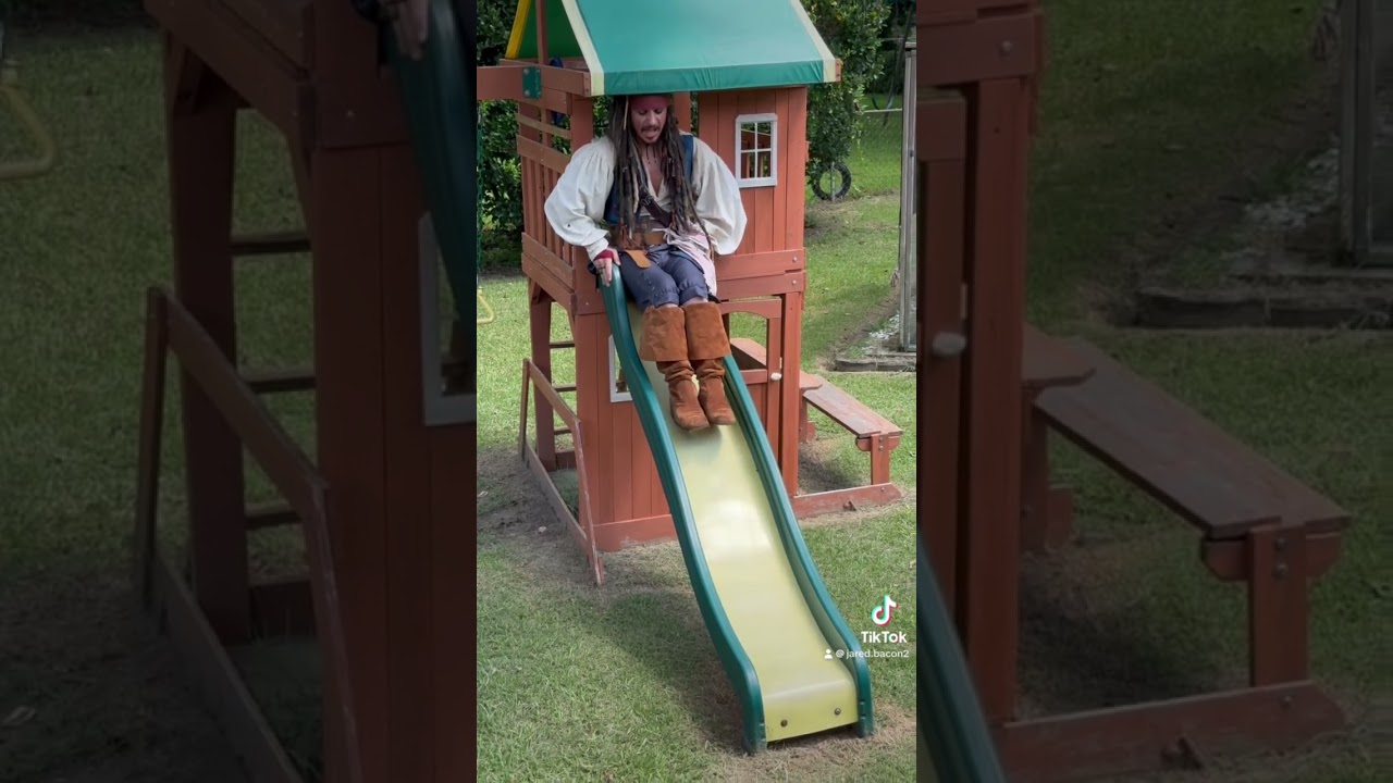 Promotional video thumbnail 2 for Captain Jack Sparrow Impersonator