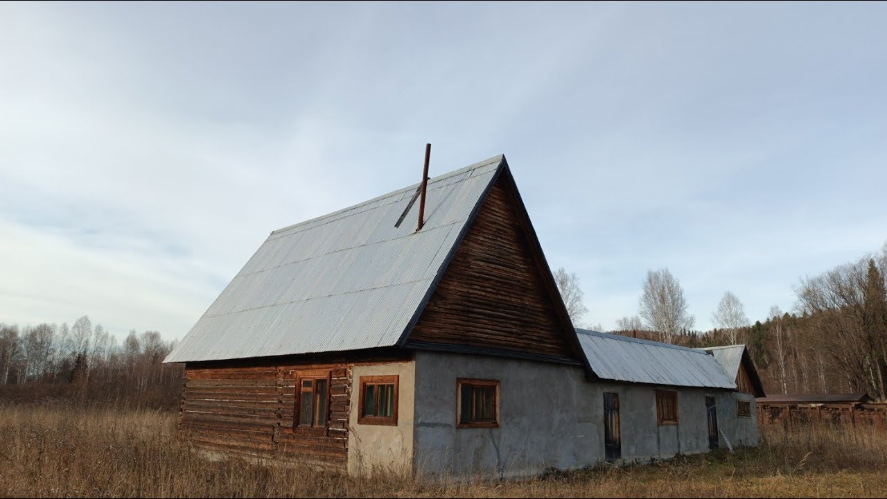 НАТКНУЛИСЬ НА ДОМ В ГЛУХОЙ ТАЙГЕ. СПРЯТАННАЯ ФАЗЕНДА ПРОФЕССИОНАЛА. ОН БОЛЕЕ