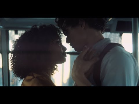 太陽は星のように-時間:60 (THATERS 5月17日のみ) (THE SUN IS ALSO A STAR - Time :60 (Only in thaters May 17))