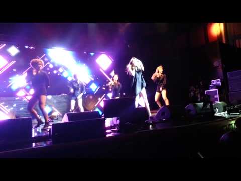 150320 Unite the Mic Toronto Ailee Don't touch me + Problem