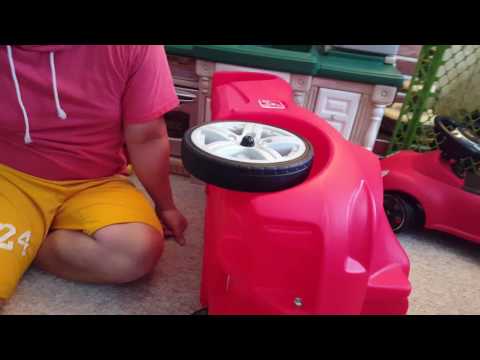 Unboxing step2 whisper ride cruiser part 2