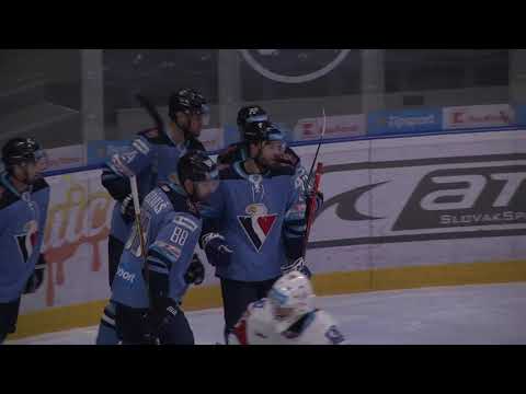 52.kolo Gól Tomáša Ziga s dvoma hokejkami