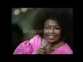 Roberta Flack sings "Let's Stay Together" Live 1972