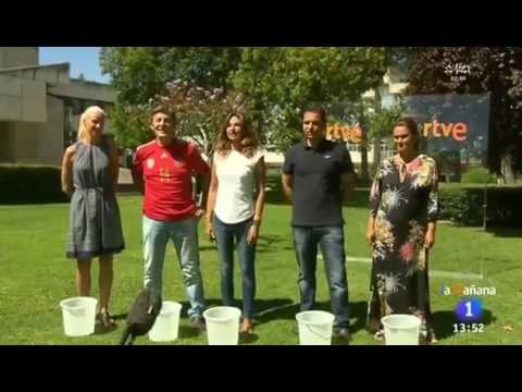 RTVE se une al Ice Bucket Challenge en la lucha contra la ELA