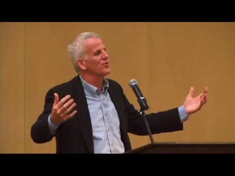 Bruce Gemmell accepts 2013 ASCA Coach of the Year Award