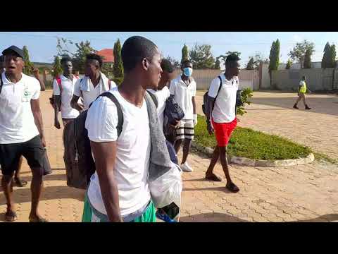 ⚽️Elmina Sharks walks to dressing room with hot🔥 jama ahead of Hearts clash (Mtn Fa Cup)