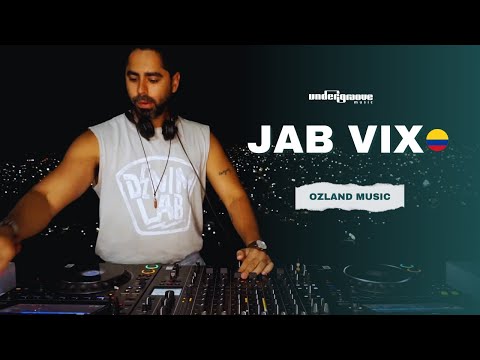 DJ Jab Vix 🇨🇴 Performs an Electrifying Set Under the City Lights