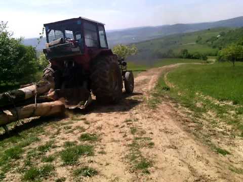 In salisca cu tractoru