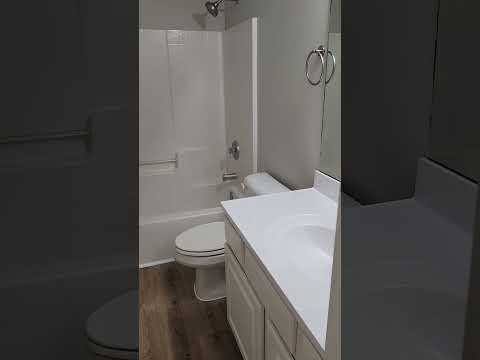 Brockington Square - Southside Savannah Condo-Tibet Avenue property video
