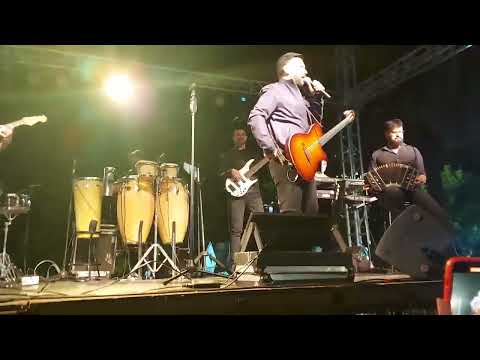 Llora me llama🎶🎸 Lucas Sugo Solis de Mataojo Lavalleja 23/11/24