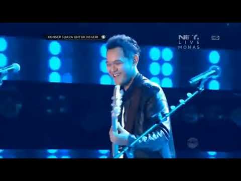 IWAN FALS FEAT BONDAN PRAKOSO (kompilasi) - KERONCONG KEMAYORAN || LIVE KONSER #bondanprakoso #duet