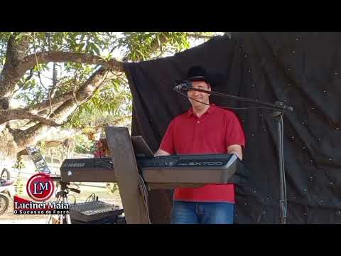 Lucinei Maia em Santana do Deserto MG