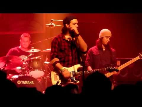 Badfish (Sublime Tribute) - Pawn Shop/Drum & Bass Solo (Live In Montreal)