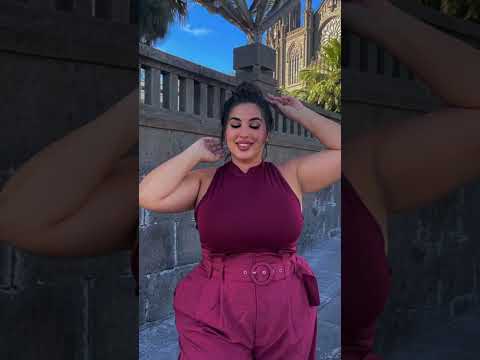 Natalia Lozano..Wiki Biography | age | weight | relationship | net worth | Curvy model plus size