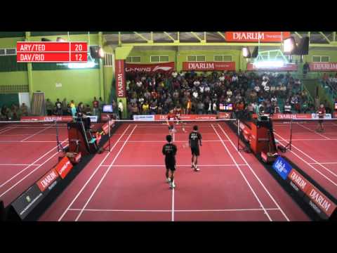 Arya Maulana/Darmiko (DJARUM KUDUS) VS Davin Pradwissa/Ridho Akbar (BANK SUMSEL-BABEL/HALIM JAKARTA)