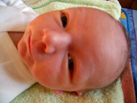 download lagu mp3 mp4 Kenzo Bebe, download lagu Kenzo Bebe gratis, unduh video klip Kenzo Bebe