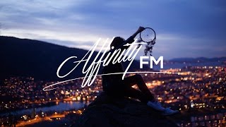 Shannon Saunders - Back Around