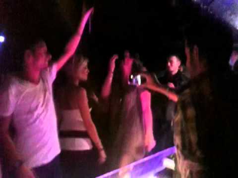 Alexandra Damiani @ Seven Eleven (Firenze) What The Fuck !