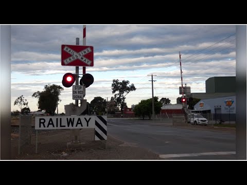 Level Crossing | New Dookie Road | Shepparton, VIC