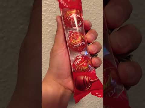 Lindor Chocolate #lindt#lindor#asmrsounds#asmr#shorts