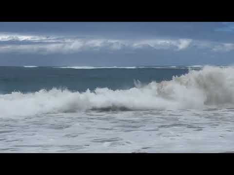1 hour of relaxing sound of Ocean waves crashing