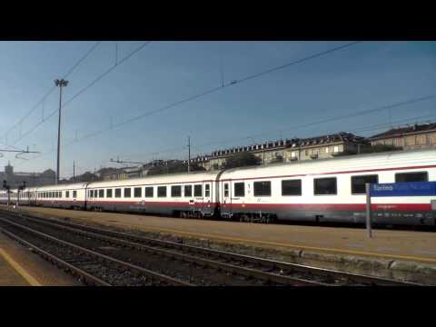 PARTENZA DELLA 403.016, FRECCIA BIANCA E ARRIVI IN STAZIONE A TORINO P.N. - 2 - 11 - 2014.