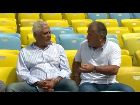Zico e Roberto Dinamite relembram histórias no Maracanã