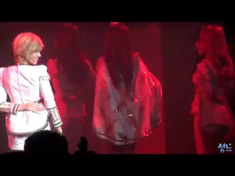 [FANCAM] Yuri @ New Year's Eve Concert - Bounce! (111202)