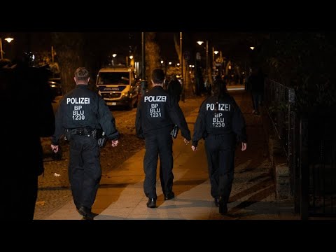 Corona controls and broken up party in Berlin