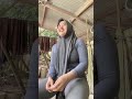 Si Gemoy Lagi Ngerumpi