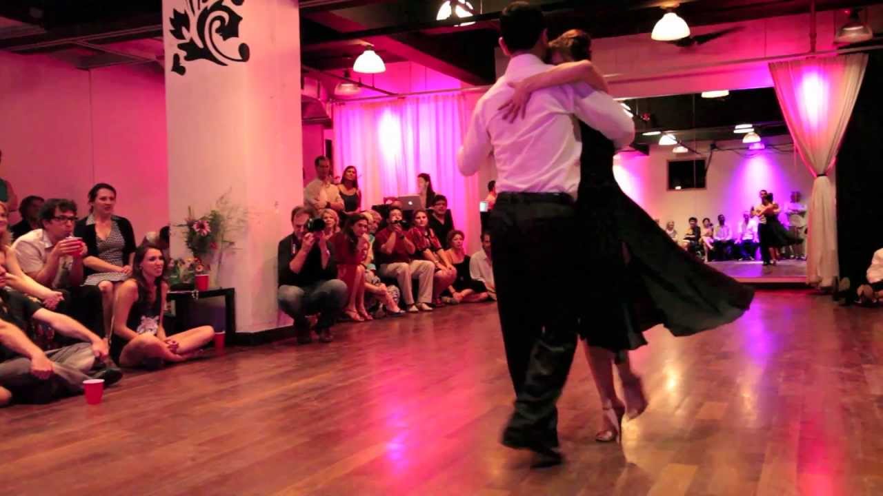 Ozgur Demir et Marina Marques, "Arrangaraz" (tango), 4de5.