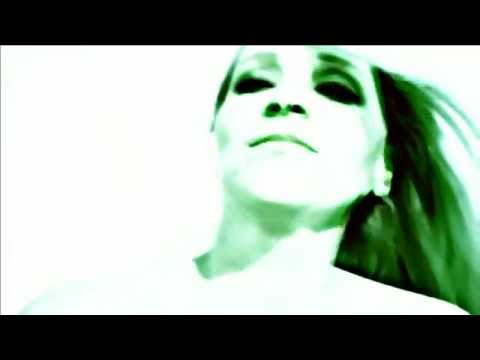 Divina Gloria - Desnudita es mejor (Video 2011) (Versión original edit)