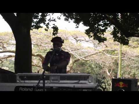 DJ Touch of Soul at 1DJ. 1BAND