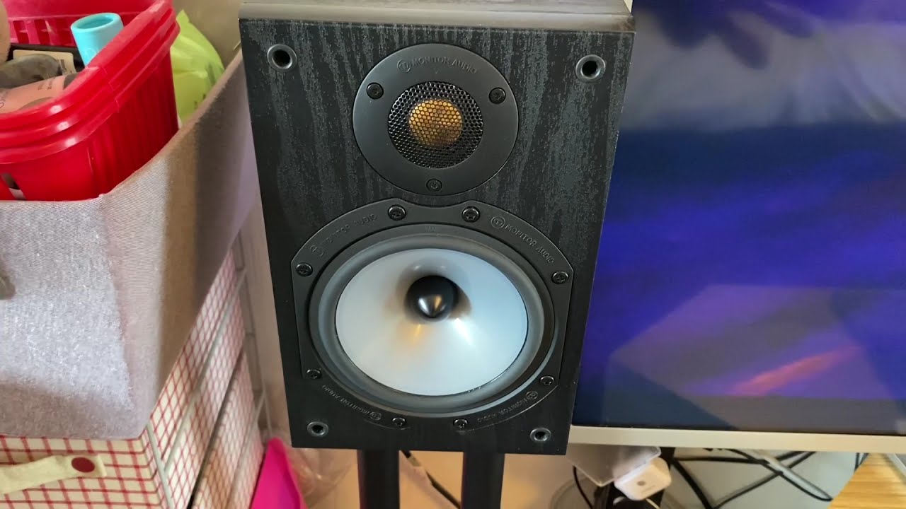 video Loa bookshelf Monitor Audio MR1 chính hãng 0