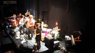 If I Needed Someone - Apple Scruffs