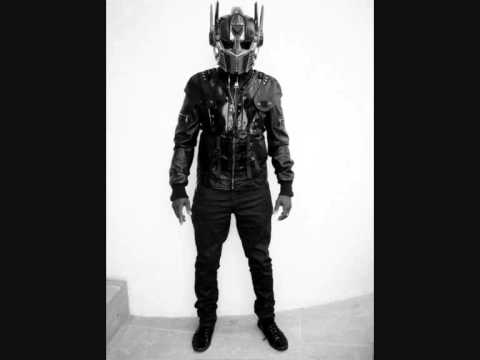 steve aoki psy zuper blahq and R3hab house style(dj tom mash-up)