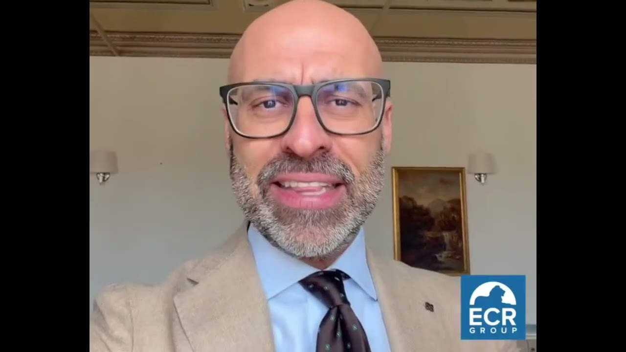 SQUARTA: "ILARIA SALIS VERGOGNA D'ITALIA, TI SEI CANDIDATA SOLO PER EVITARE IL CARCERE UNGHERESE"