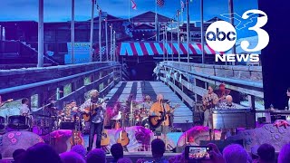 Flora-Bama Lounge mourns the loss of music legend Jimmy Buffett