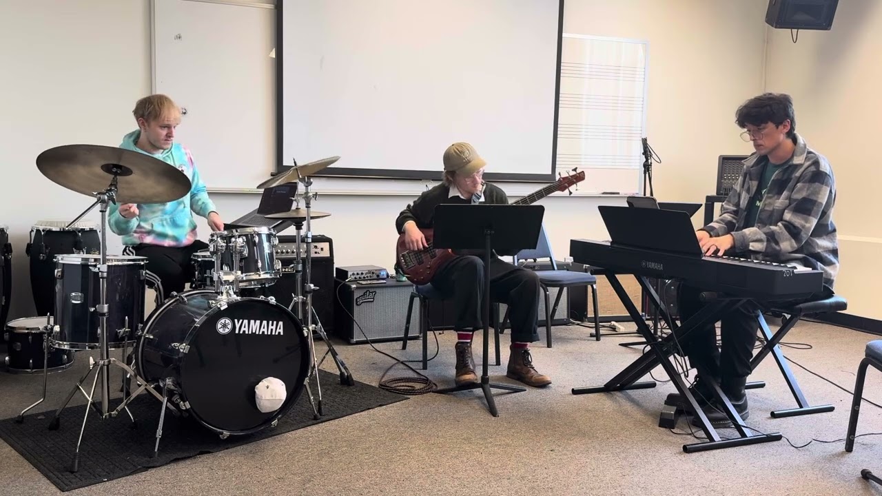 Promotional video thumbnail 1 for The Bagels Jazz Fusion