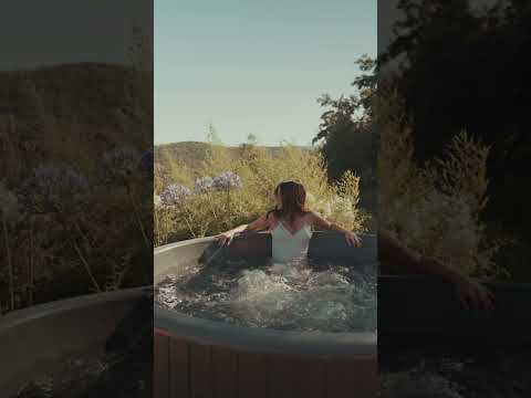 Exclusive Wellness Experience: Outdoor Spa Immersed in the Tuscan Countryside at La Gualda Vecchia