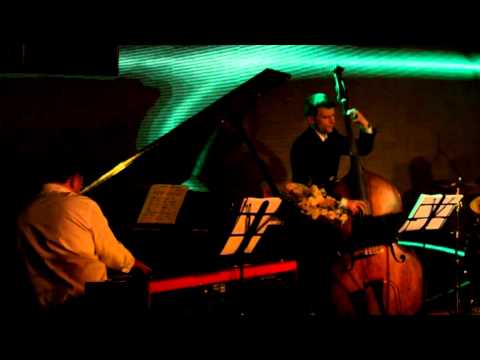 CAMELLIA TODOROVA (КАМЕЛИЯ ТОДОРОВА) - What A Little Moonlight Can Do (Live) 2014