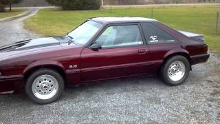 preview picture of video 'Finally got the wheels on! 93 Mustang'