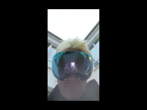 Ski Aggu ruft im Gänsehaut Livestream Joost klein an