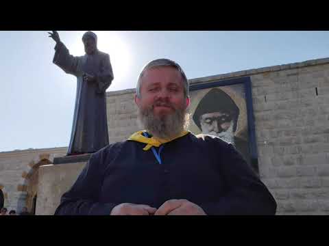 Charbel TV-Ks. Jarek przy grobie św  Charbela.18.09.2019