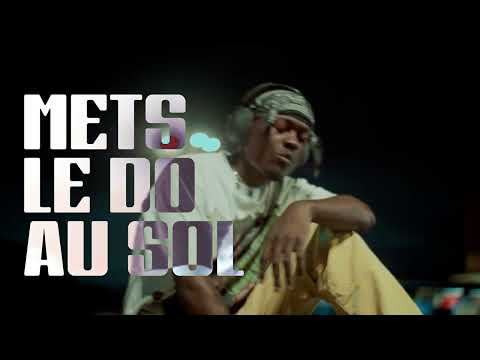 TROIS OFFICIEL - M.L.D.A.S ft MARGRET LIGHT & @samyonlyofficiel  (clip officiel)